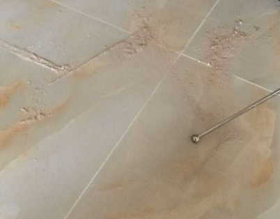 殷都瓷砖空鼓维修公司分享粘合剂选择不当在瓷砖铺贴过程中可能导致以下问题