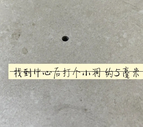 殷都瓷砖空鼓维修公司专业解答在瓷砖铺贴过程中，如果砂料搅拌不均匀，将会带来以下问题
